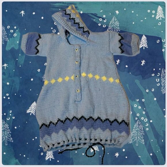 Blue and yellow knitted baby sack in great condition handmade, front button area - Picture 1 of 8
